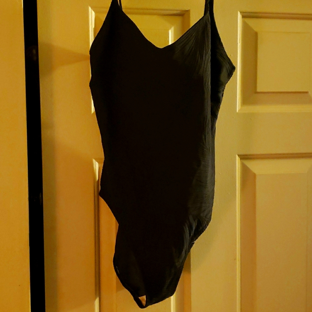 Bathing suit